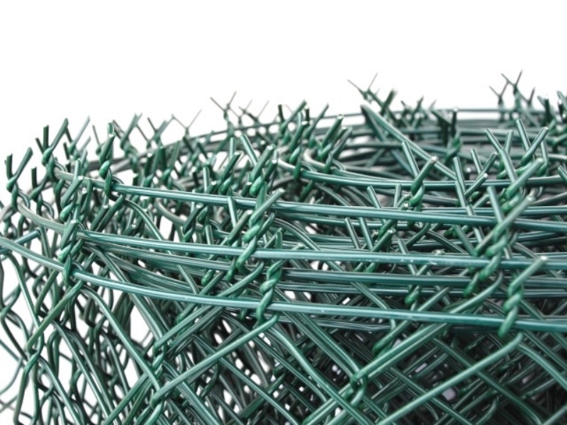 zelené pletivo na plot s napínacím drátem pvc výška 100 cm balení 25 bm